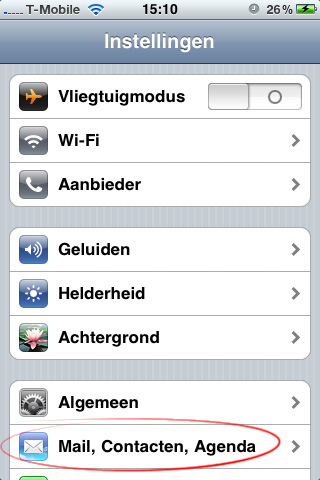 Het openen van 'Mail, Contacten en Agenda op de iphone.