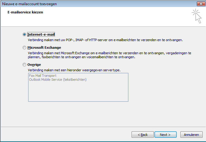 Outlook 2007 e-mailservice kiezen.